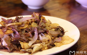 Old neighborhood dining bar