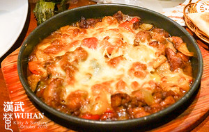 Nyonya Ski Chef (Optical Valley)