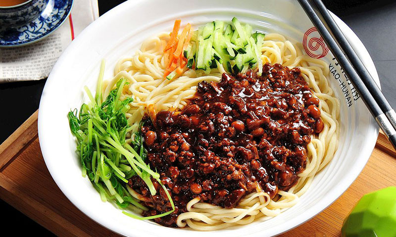 Beijing Noodles with Soybean Sauce - Yum Chinese Food