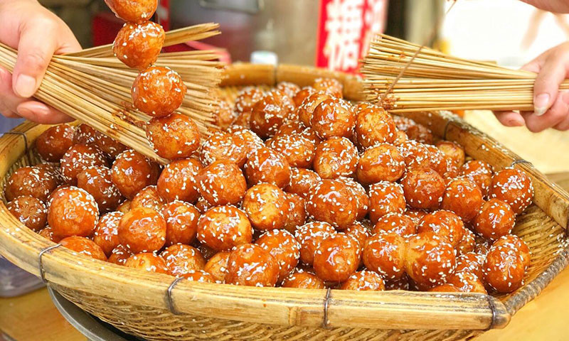 Fried Sweet Rice Balls - Yum Chinese Food
